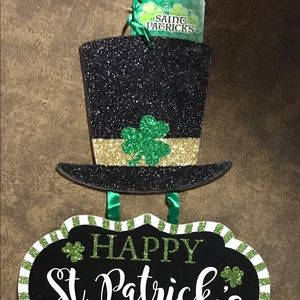 Rustic St. Patrick’s Day Flipping Wooden Sign